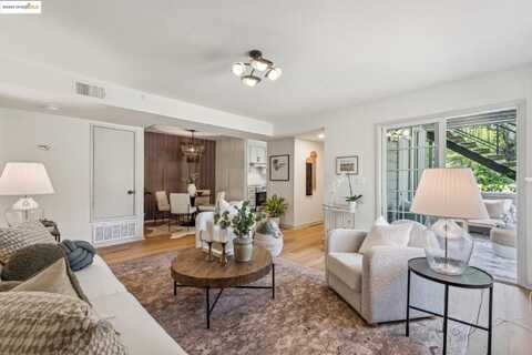 635 Canyon Oaks Dr, Oakland, CA 94605