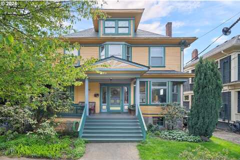 Oak, PORTLAND, OR 97214