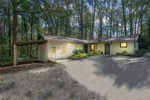 Holly, ATLANTA, GA 30354