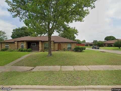 Ember Lee, GARLAND, TX 75040
