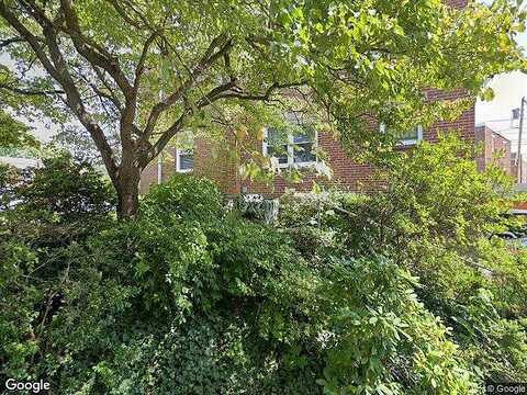 Lawnton, PHILADELPHIA, PA 19128