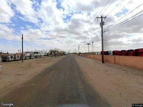 Short, YUMA, AZ 85367