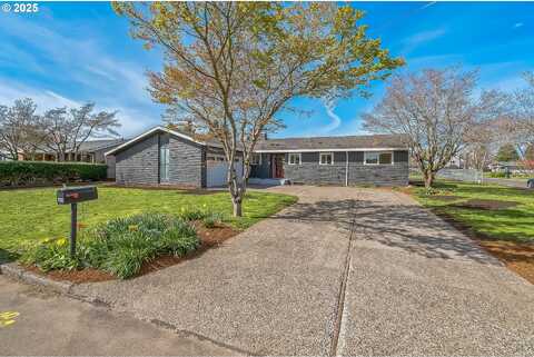 Renada, PORTLAND, OR 97267