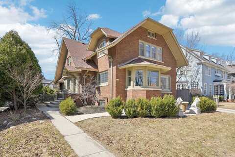 Stowell, MILWAUKEE, WI 53211