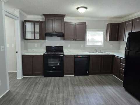 10826 Bryan Rd, Tampa, FL 33610