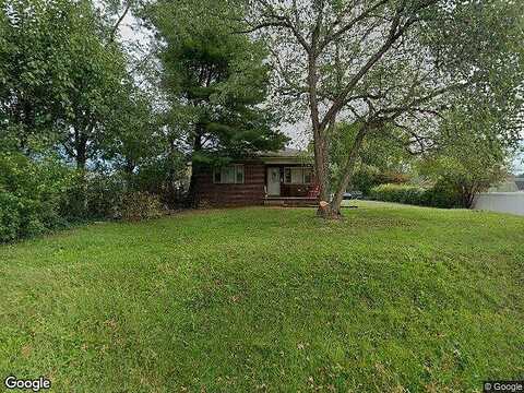 Crums, HARRISBURG, PA 17112