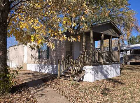 1001 E. MacArthur Rd., Wichita, KS 67216