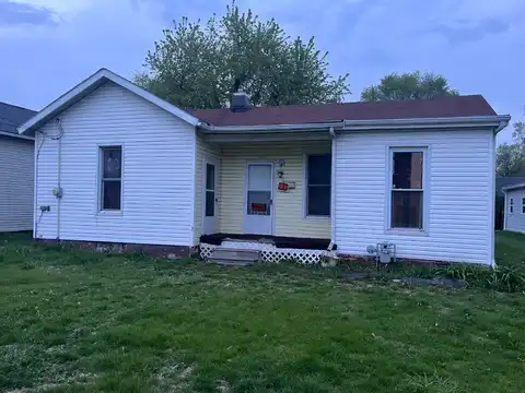 1122 E 6th Ave, Monmouth, IL 61462