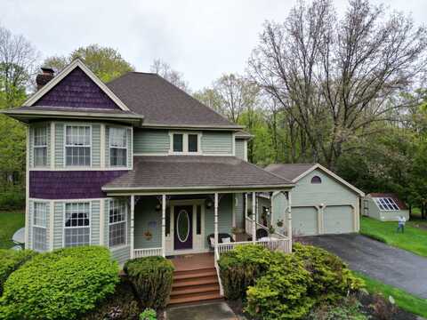 587 Grand Ave, Saratoga Springs, NY 12866
