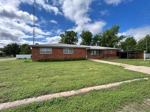 1410 South 6th Street, Chillicothe, TX 79225