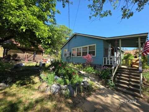 820 Kingsbury Rd, Hayfork, CA 96041
