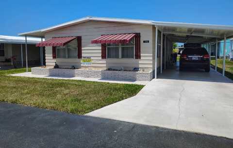132 Captiva St., Nokomis, FL 34275