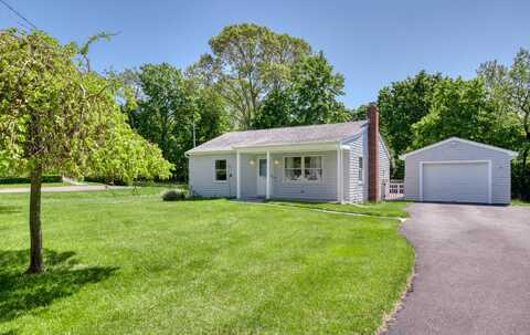 31 Bayberry Lane, Sag Harbor, NY 11963