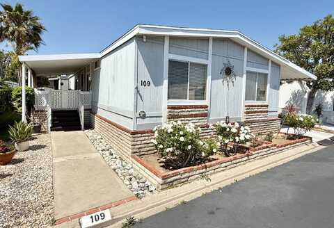 692 North Adele St, Orange, CA 92867
