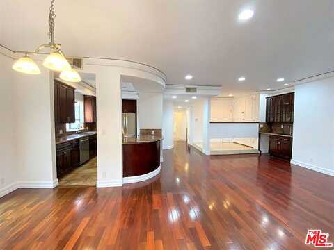 Arnaz, LOS ANGELES, CA 90048