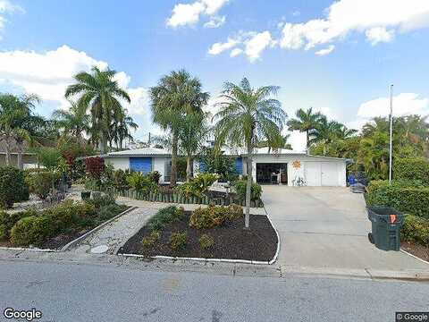 Ione, FORT MYERS, FL 33919