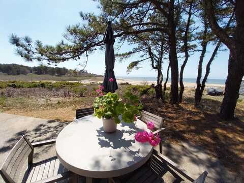 100 Hiawatha Road, Wellfleet, MA 02667