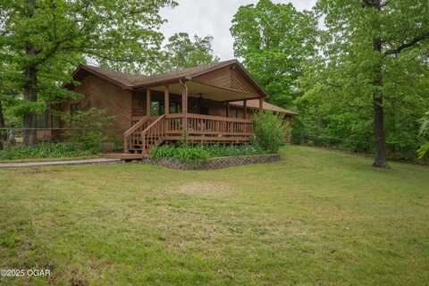 7223 Angus Drive, Seneca, MO 64865