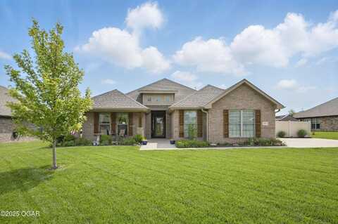 951 Lakeview Drive, Webb City, MO 64870