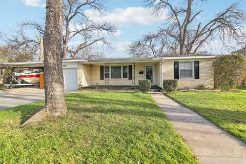 Dennis, FORT WORTH, TX 76114
