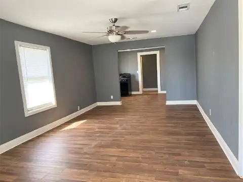 Ennis, FORT WORTH, TX 76111