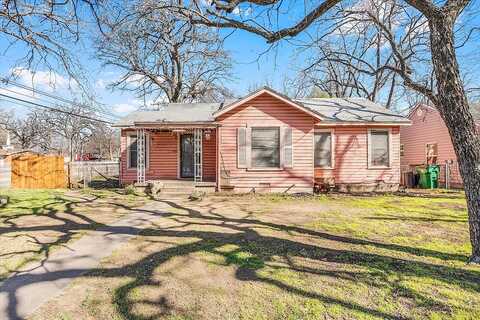 Earl, HALTOM CITY, TX 76111