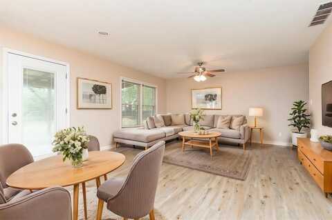 177 Hummingbird Lp E, Owensboro, KY 42301