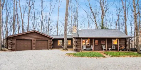 1060 Fox Lane, Sugar Grove, OH 43155