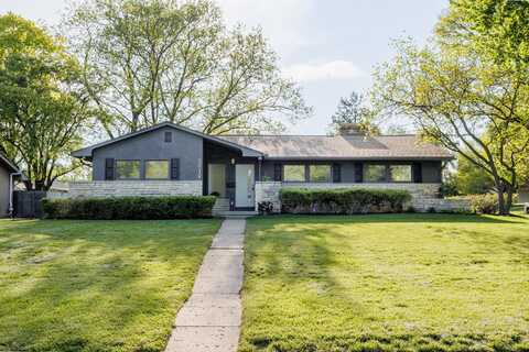 3919 Hillview Drive, Columbus, OH 43220