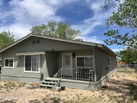 1404 E Merritt Lane, Chino Valley, AZ 86323