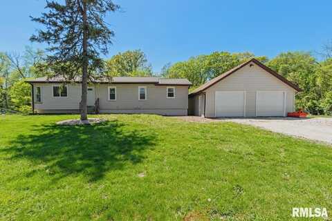 1299 N WOODLAND Lane, Metamora, IL 61548