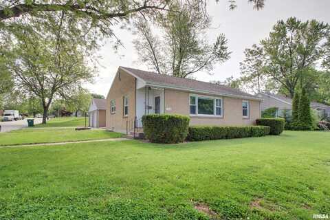 1434 N 13TH Street, Quincy, IL 62301