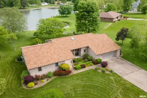 3880 FAWN Drive, Marion, IL 62959