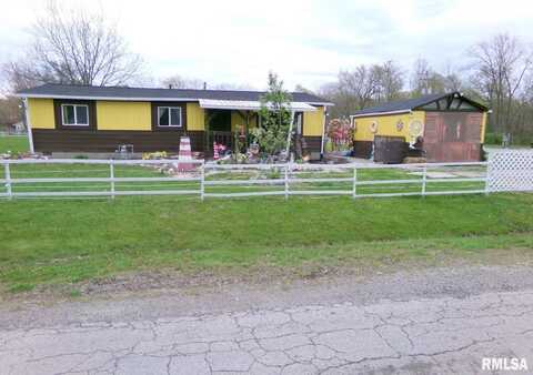 1104 VAN BUREN Avenue, Sandoval, IL 62882