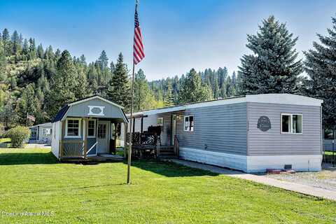 1704 YELLOWSTONE Ave, Osburn, ID 83849