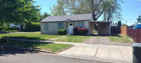 206 Avenue H, Grandview, WA 98930