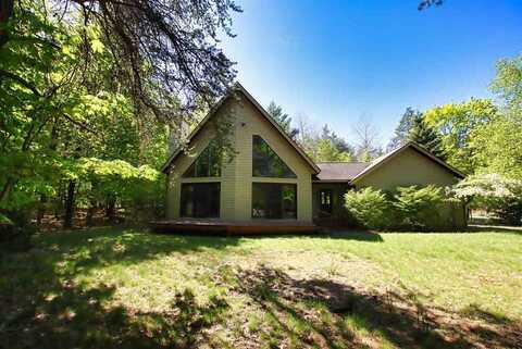 3330 COMMODORE, EAST JORDAN, MI 49727
