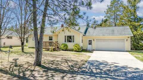 10027 US HIGHWAY 2 HIGHWAY, RAPID RIVER, MI 49878