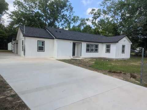 304 Kickapoo Street, PALESTINE, TX 75803