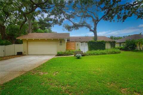13878 OAK FOREST BOULEVARD N, SEMINOLE, FL 33776