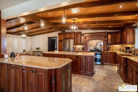 54045 Ridge Rd, Yucca Valley, CA 92284