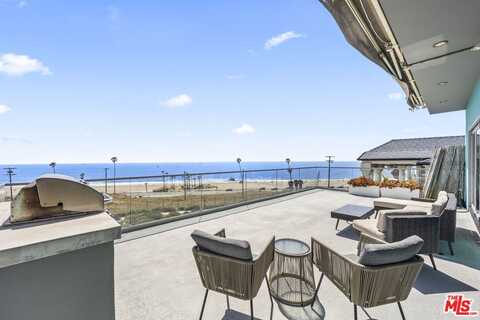 145 Napoleon St, Playa Del Rey, CA 90293