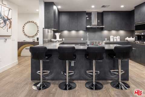 728 N Sweetzer Ave, Los Angeles, CA 90069