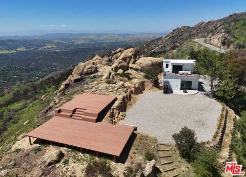24641 Piuma Rd, Malibu, CA 90265