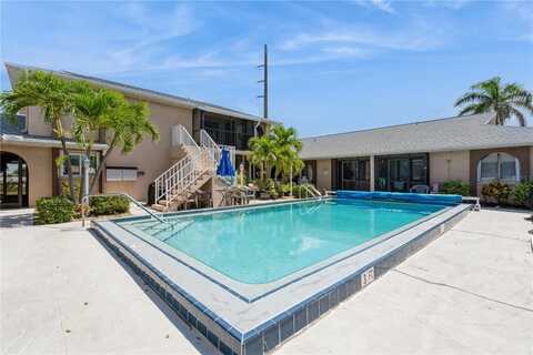 527 CAPE CORAL PARKWAY W, CAPE CORAL, FL 33914