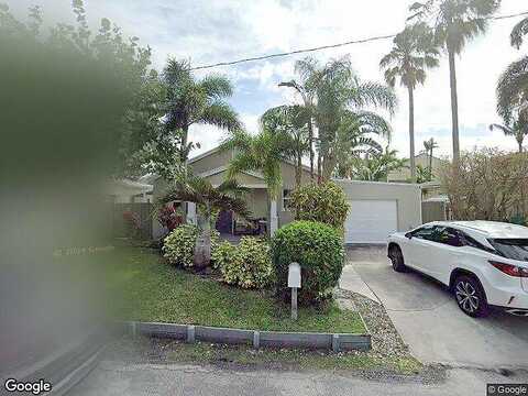 25Th, RIVIERA BEACH, FL 33404