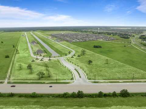 Grand Oaks Dr, Mont Belvieu, TX 77535