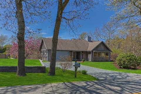 8 Kildee Road, Harwich Port, MA 02646