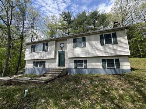2637 Fernwood Avenue, Bartonsville, PA 18321
