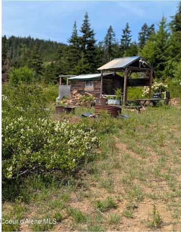 472 Wildflower Dr, Saint Maries, ID 83861